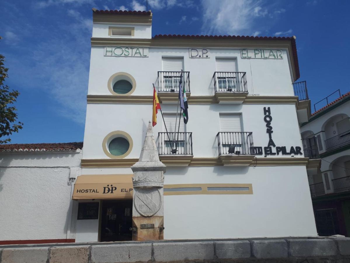 Hostal Dp El Pilar Monesterio Dış mekan fotoğraf