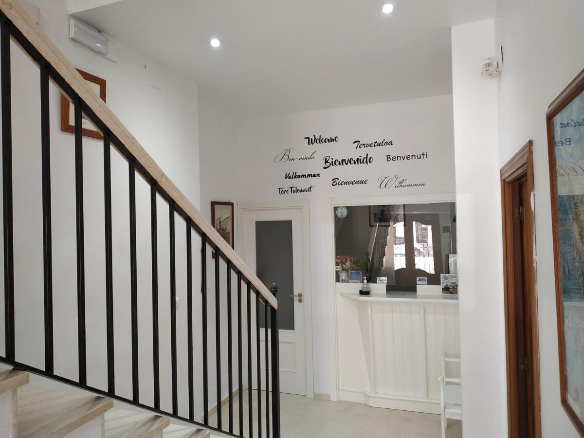 Hostal Dp El Pilar Monesterio Dış mekan fotoğraf