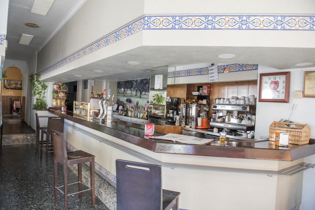 Hostal Dp El Pilar Monesterio Dış mekan fotoğraf